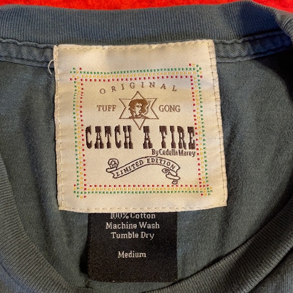 Vintage Bob Marley concert tee catch a fire - Picture 6 of 6